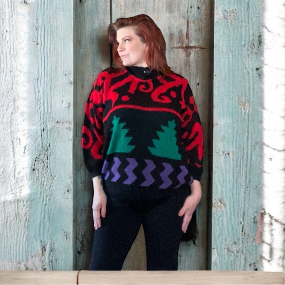 So totally 90’s unisex tree sweater perfect for the winter! - Picture 3 of 5